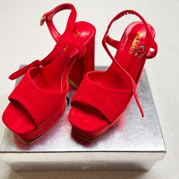 Platform Heels Size 6 - Picture 2 of 6